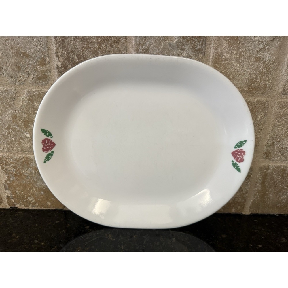CORELLE 12"‎ x 10" Oval Serving  Platter "Quilt" Heart Red & Green